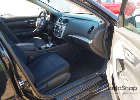 2017 Nissan Altima 2.5 Sv из США, поврежденный, VIN 1N4AL3AP8HC193250